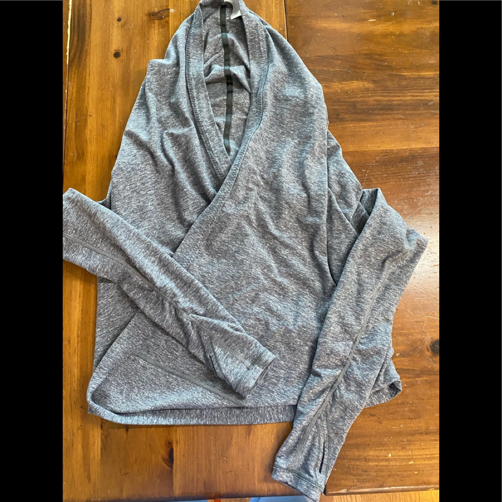 Ivivva Pull Over